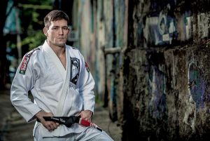 دومینیکو مائورا (Demian Maia) کیست؟